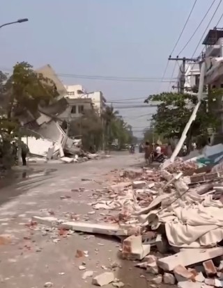 中国决定向缅甸提供1亿元救灾援助！缅甸强震已致超千人死亡，国际机构：灾情令人担忧！敏昂莱呼吁国际救援
