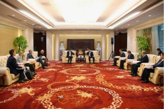 中国进出口银行董事长陈怀宇会见联合国副秘书长、开发计划署代理署长徐浩良