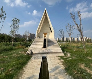 河南新乡“阿那亚分亚”没法打卡了！花了6万元仿建、又花了2万多元改建，仍被法院判决拆除