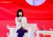 知名基金博主躺赢派研究员谈参会感受：现场灯光红彤彤的，有一点牛市的气氛