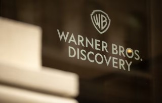 收购再生波折 派拉蒙起诉华纳兄弟要求披露其与奈飞交易细节