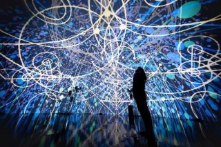 香港早晨丨涉案百亿！浙商大佬俞发祥被控制