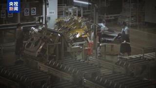 美国长滩港货运量因关税暴跌三成，港口负责人：货架要空了