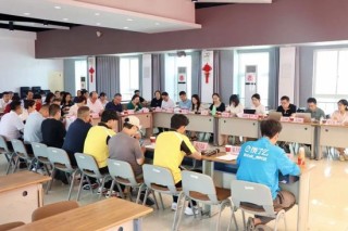 北京一副局长骑电动车送外卖，“原以为骑手最关心社保政策，没想到他们张口就是‘别罚我款’”