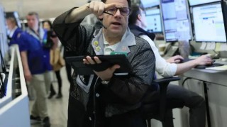 3月13日收盘：道指跌破47000点创年内新低，油价续涨令股指承压