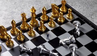 经济史学家戈登对话北大教授刘俏：关税只是牌桌上的“筹码”