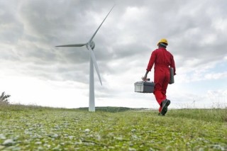 啃下工业“硬骨头”：京东工业上市，数智化如何改写3万亿市场规则？