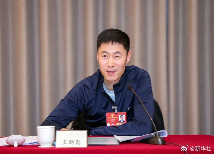 王励勤，当选中国乒协新任主席！  第1张