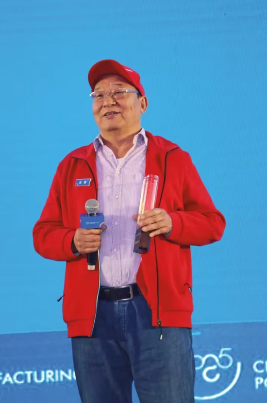 青岛双星创始人发公开信家族内斗！？儿子儿媳妇抢公章、被限制人身自由  第3张