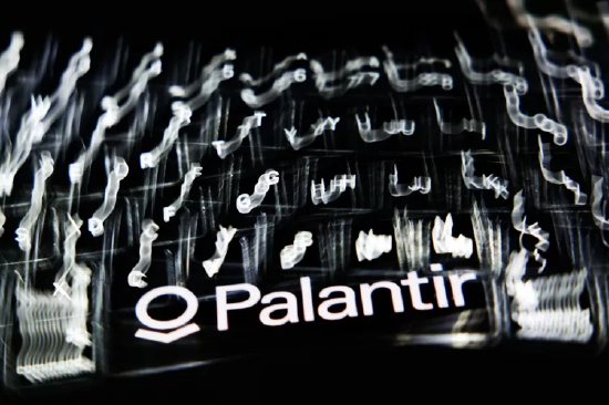 Palantir股价上周创历史新高后周一下跌3%  第1张