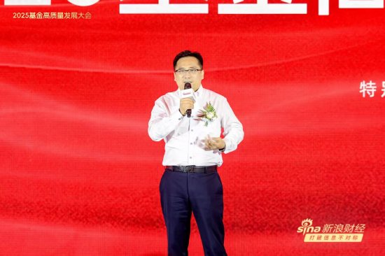 杨德龙：巴菲特投资的智慧来自于广泛的阅读和独立的思考  第1张