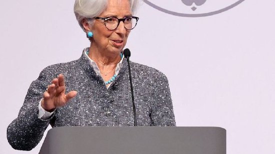 拉加德呼吁把握“全球欧元时刻”以应对美元衰落  第1张