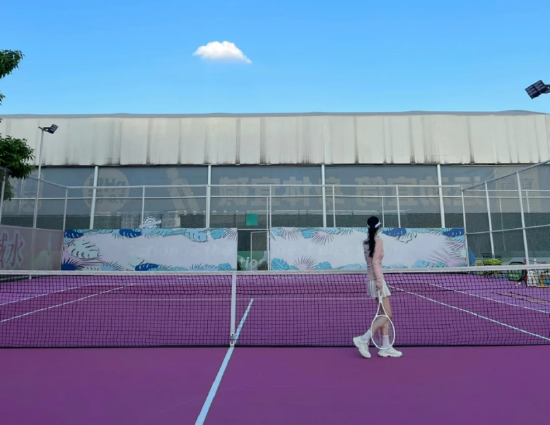 重生的TA | 宴会排到满，光伏顶上装：老厂区如何“圈粉”又赚钱？  第2张