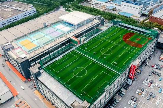 重生的TA | 宴会排到满，光伏顶上装：老厂区如何“圈粉”又赚钱？  第3张