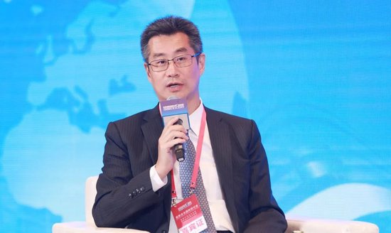 2025陆家嘴论坛“金融法治国际研讨会”举行 聚焦金融开放合作中的国际法治实践与展望  第11张