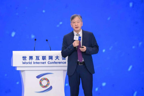 欧洲科学院院士金耀初：类脑计算与具身智能结合，能让大模型产生自主学习能力  第1张