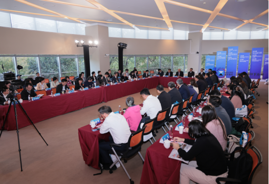 见证民族品牌成长，书写四十年发展答卷——大华会计师事务所四十周年庆祝活动在沪举行  第2张