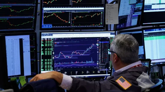 早盘：美股涨跌不一 道指再创新高  第1张