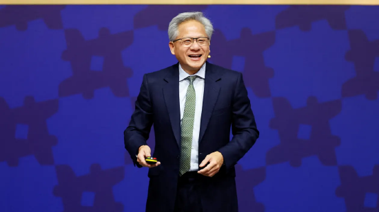 英伟达合作助力 Arm 定制芯片发展  第1张