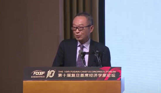 张军：从中长期来看，扩大内需需要把贸易顺差最小化，甚至维持贸易逆差  第1张