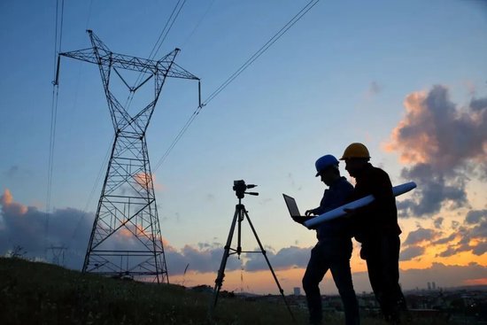 啃下工业“硬骨头”：京东工业上市，数智化如何改写3万亿市场规则？  第4张