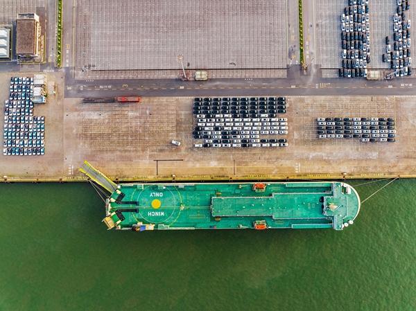 定调2026：中央经济工作会议绘就汽车业“稳进提质”新蓝图  第2张