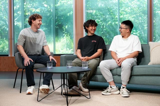 收购Manus引入中国鲶鱼：扎克伯格的AI焦虑症之年｜硅谷观察  第7张