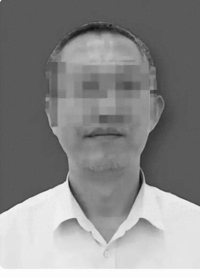 “经理倒在电梯里身亡,董事长再度被羁押” 第1张 “经理倒在电梯里身亡,董事长再度被羁押” 第1张