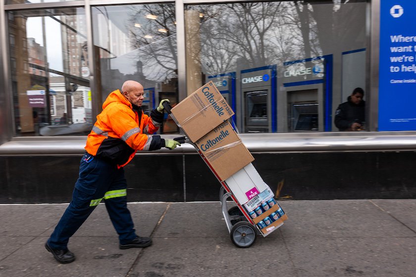 美国12月失业率意外下行，1月降息基本无望  第1张