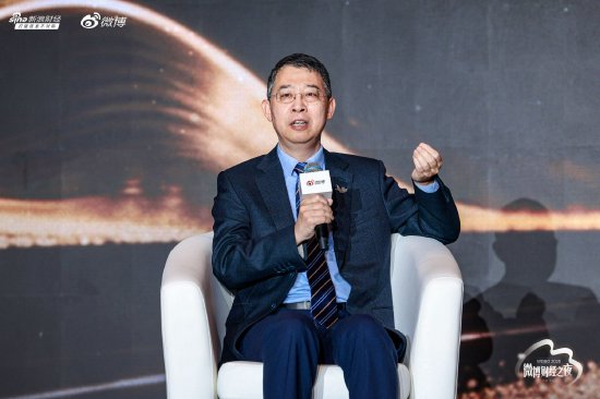 董少鹏建议规范量化交易：限用于超级大盘股、禁止频繁撤单，以维护市场短线交易公平  第1张