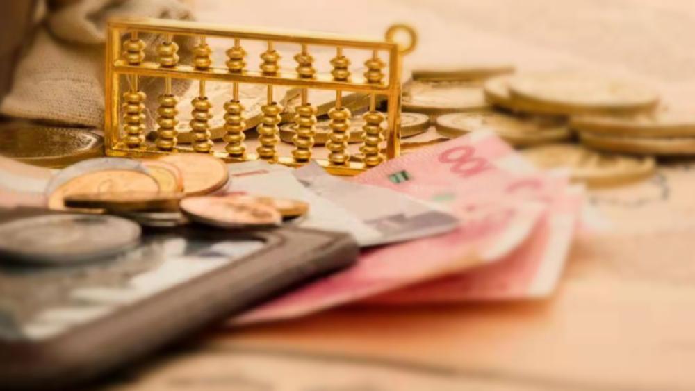 人均存款逼近12万元，多省公布金融统计数据  第1张