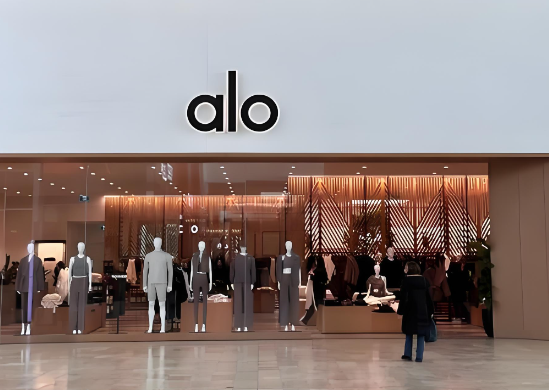 “查无此店！”中产新贵Alo北京首店“消失”，全是营销噱头？  第1张