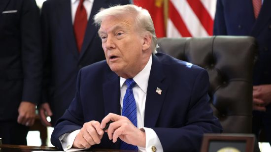 特朗普拟建立稀土战略储备，稀土矿企股价应声大涨  第1张