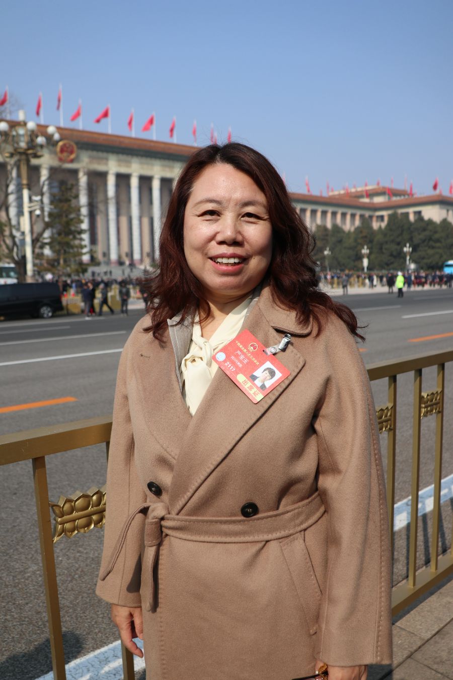 人行四川省分行行长严宝玉：支持更多优质科技型民企首发企业发债  第1张