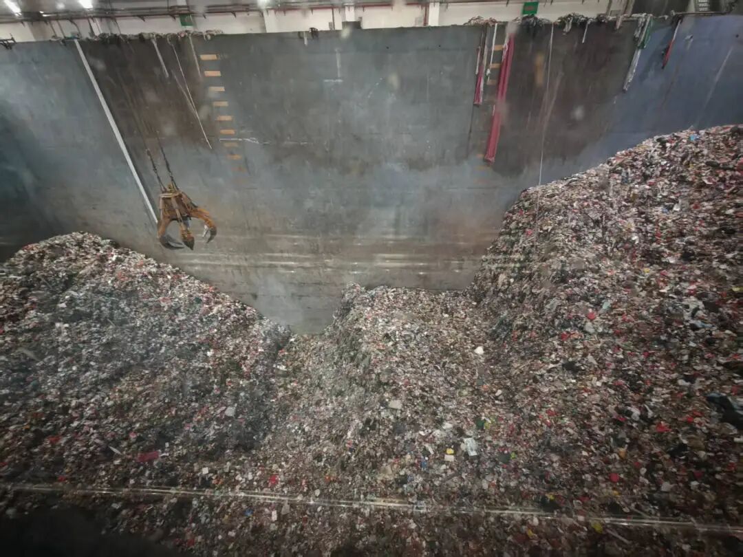 垃圾焚烧厂“吃不饱”引关注，垃圾真的不够烧了吗？  第1张