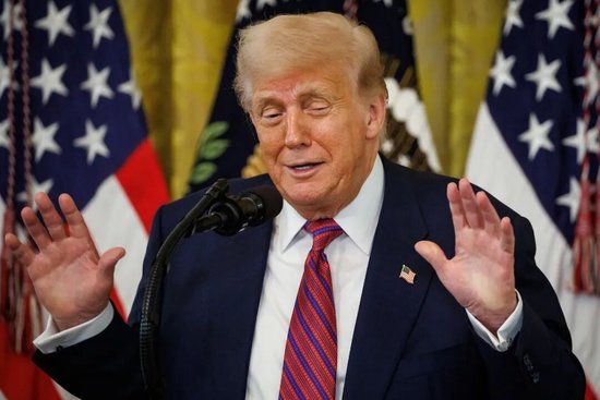 史无前例！美元改版：纸币上将印上特朗普签名，美财长：彰显总统取得的“历史性成就”，十分合适！  第1张