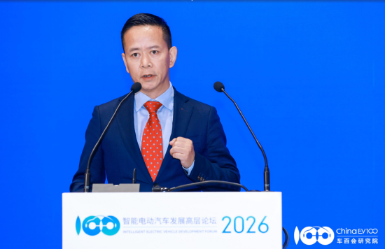 里斯战略咨询张云：在AI时代汽车会成为具身智能的一部分，汽车就是车载机器人  第1张