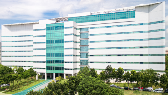 苹果追单遭婉拒，光学巨头有新考量？  第1张